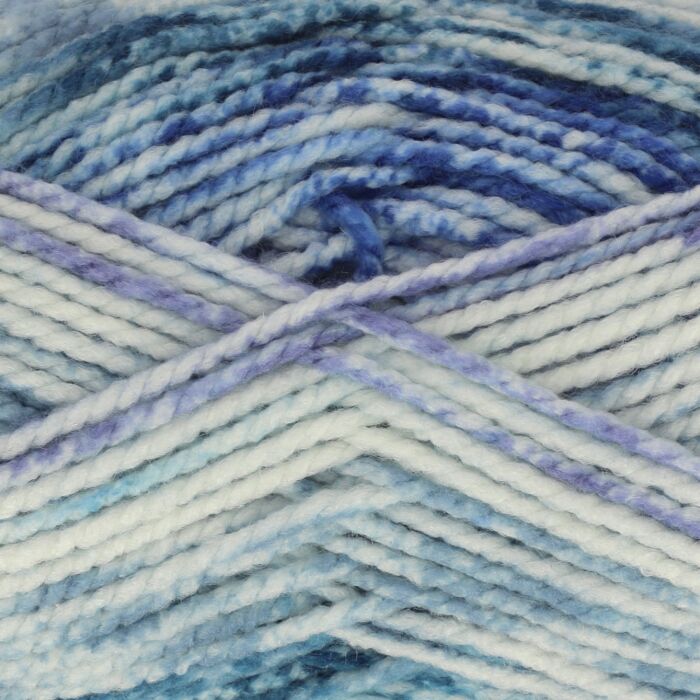 King Cole Hedgerow Chunky Yarn Thicket 5841 200g main product photo