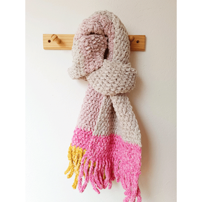 Betty Scarf Crochet Pattern Kit by Emma Munn in Ricorumi Nilli Nilli DK main product photo
