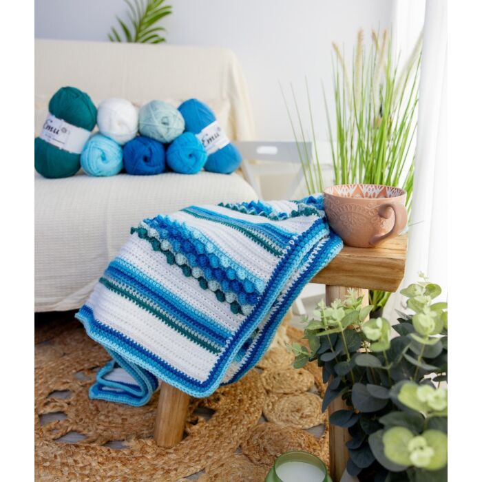 Mood Blanket - Calm Edition in Emu Classic DK 1077 Yarn Pack&Pattern 8x100g main product photo