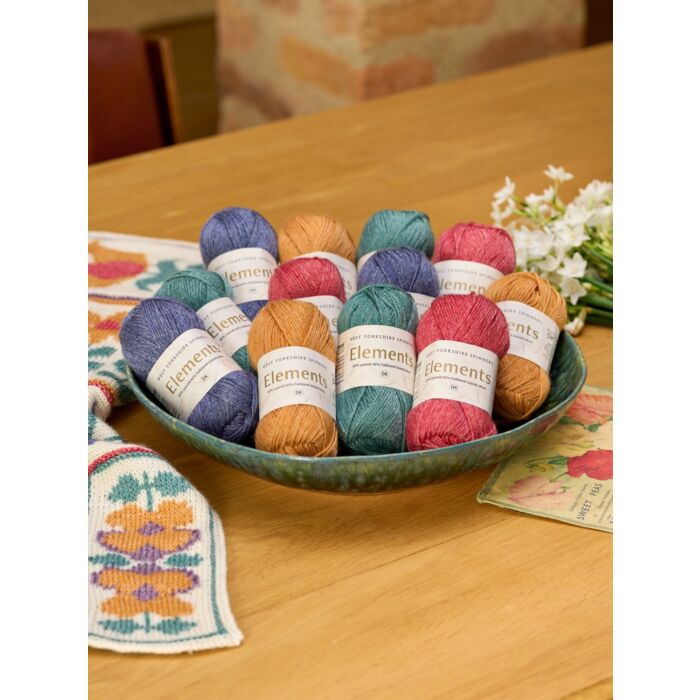 West Yorkshire Spinners Springtime Blanket Knit Along Elements DK Yarn Pk  11x50g