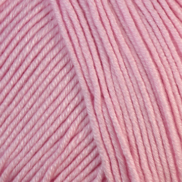WoolBox Wooligurumi 4 Ply Yarn 009 Soft Pink 50g