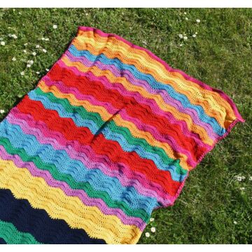 WoolBox Temperature Blanket in WoolBox Imagine Classic DK FREE PDF  